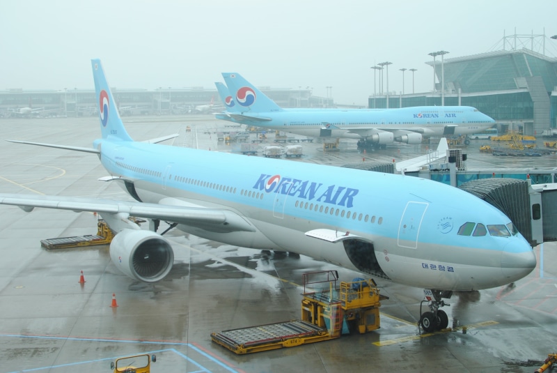 journey, travel, gray, business, transportation, sky, korean, plane, aerospace industry, commercial airplane, mode of transportation, 4K, no people, stationary