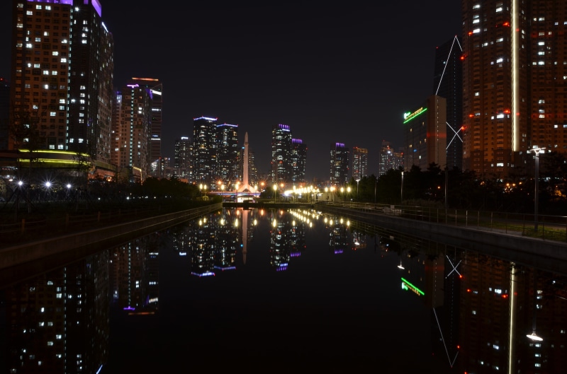 buildings, no people, waterfront, financial district, modern, city, river, sky, incheon, tall - high, reflection, cityscape, nighttime, songdo, office building exterior