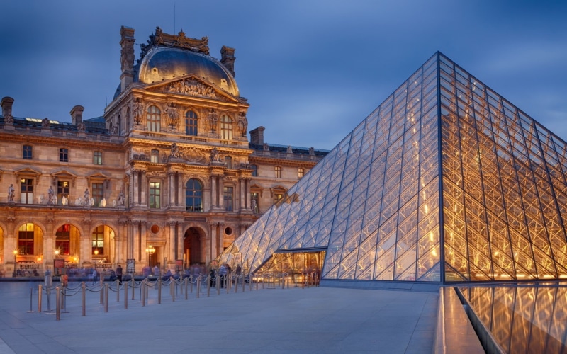 tourism, building, sky, museum, travel destinations, incidental people, pyramid, 720P, nature, dusk, Louvre, history, France, illuminated, facade, city