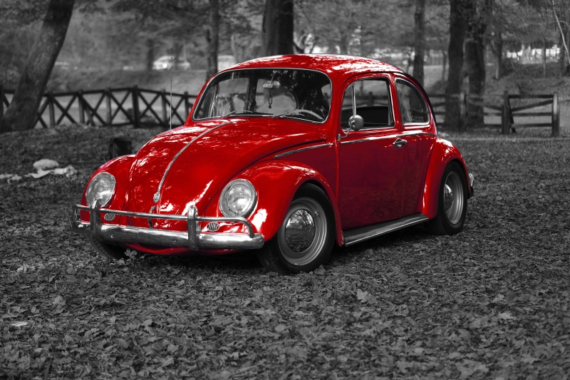 retro, beetle, no people, land vehicle, volkswagen, toy, city, street, vehicle, 5K, red, vintage, vw, day, drive, motor vehicle, car, metal, old, focus on foreground