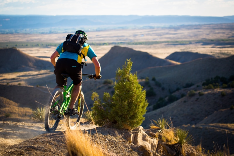 mountain  biking, fun, extreme, outdoors, Dreamin, men, mountain, mountain Biking, action, bike, sport, extreme Sports, green, riding, cycling, healthy Lifestyle