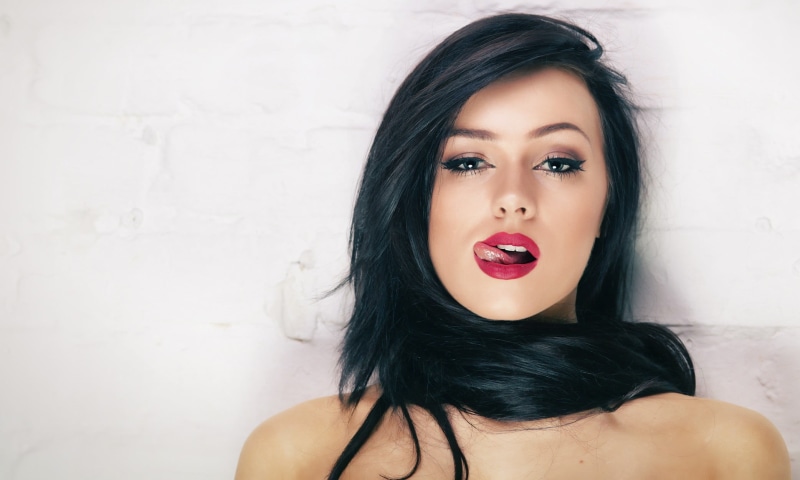 lifestyles, beauty, lipstick, hair, headshot, long hair, make-up, woman, hairstyle, 1080P, young women, one person, front view, fashion, black hair, brunette