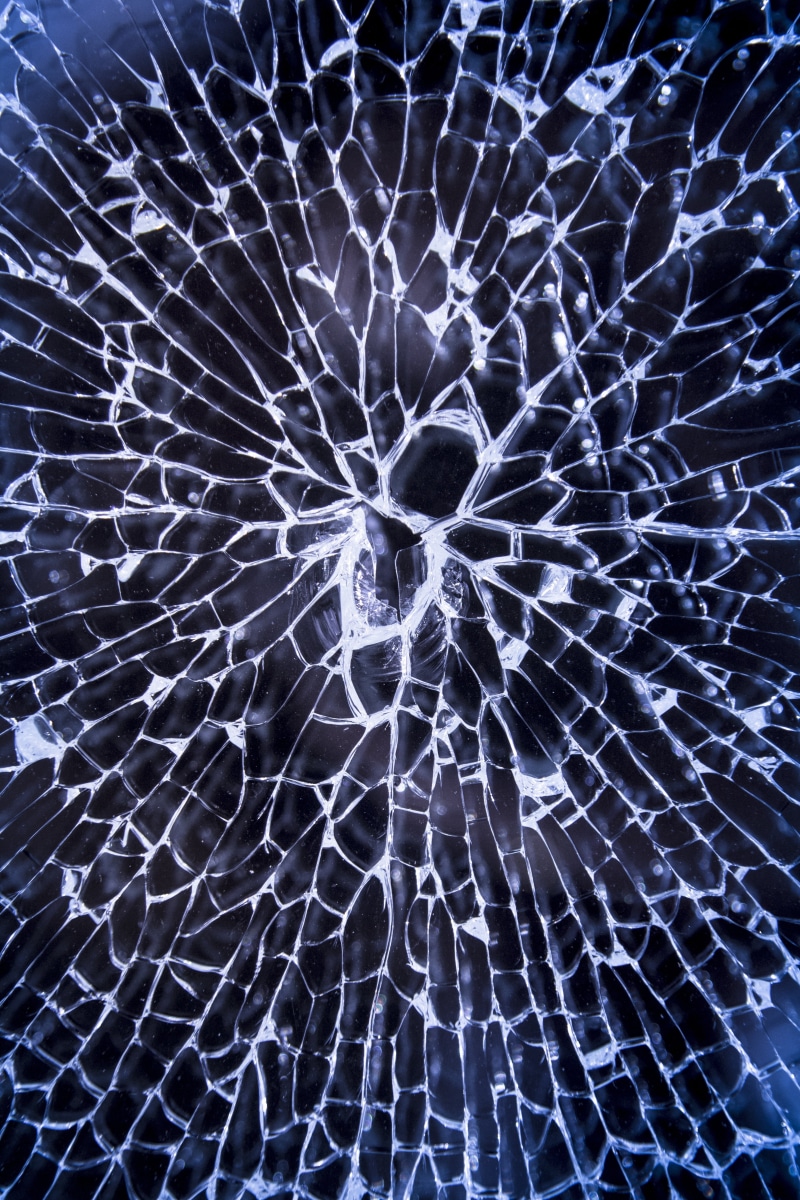 damaged, 5K, full frame, breaking, close-up, backgrounds, fracture, no people, shattered glass, glass, broken, vulnerability, window, shards