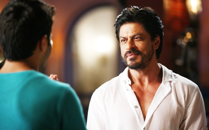 indoors, Movies, young men, real people, business, casual clothing, young adult, headshot, contemplation, still, beautiful people, dilwale, movie, shirt