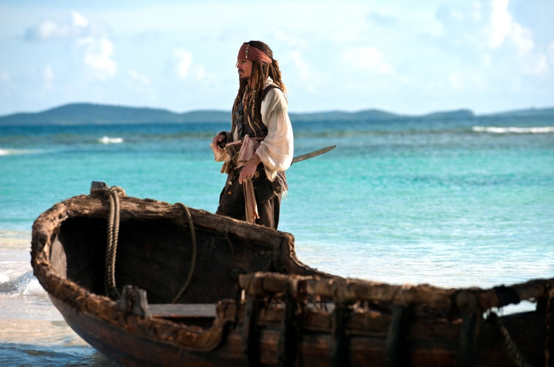 day, 2K, lifestyles, water, nature, sparrow, hairstyle, transportation, one person, mode of transportation, outdoors, nautical vessel, pirate, the ocean