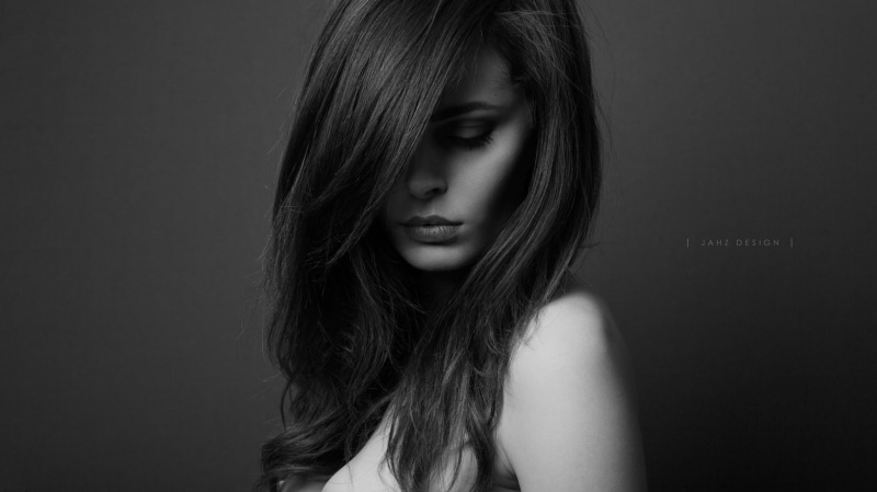 women, 1080P, brunette, looking away, side view, juicy lips, face, smoky eyes, portrait, bare shoulders, monochrome
