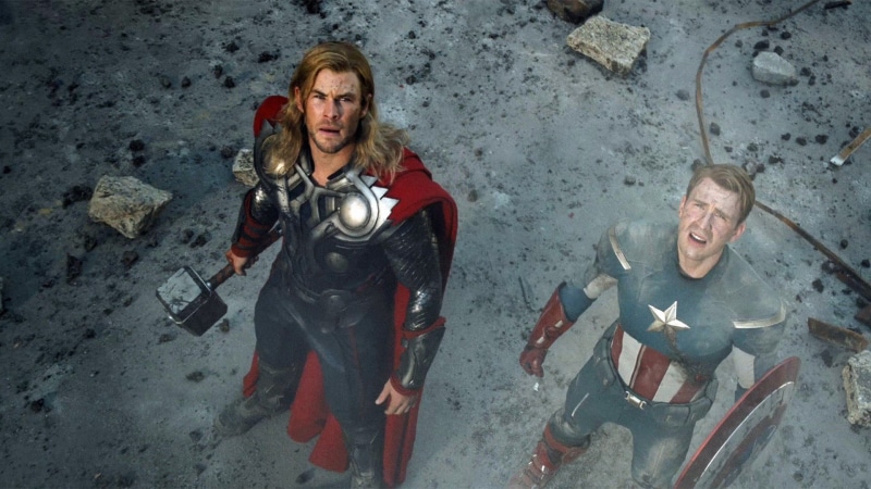 adventure, males, men, sport, mid adult, Chris Evans, looking up, full length, Chris Hemsworth, senior adult, sea, looking at camera, Captain America, couple - relationship