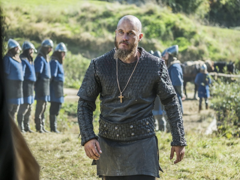 casual clothing, historical Reenactment, land, conflict, Vikings, weapon, front view, black, battle, field, leisure activity, nature, long, history, Ragnar Lothbrok