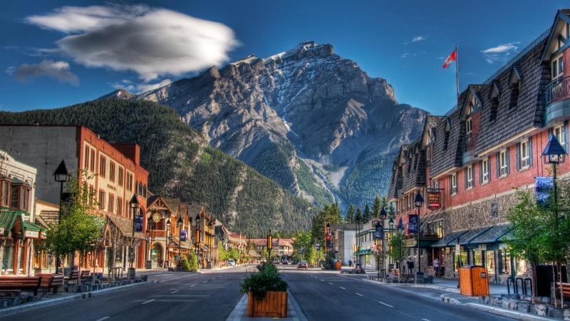 town, township, banff avenue, avenue, townlet, banff, mountain town, street, banff national park, national park, 4K, alberta, canada, road