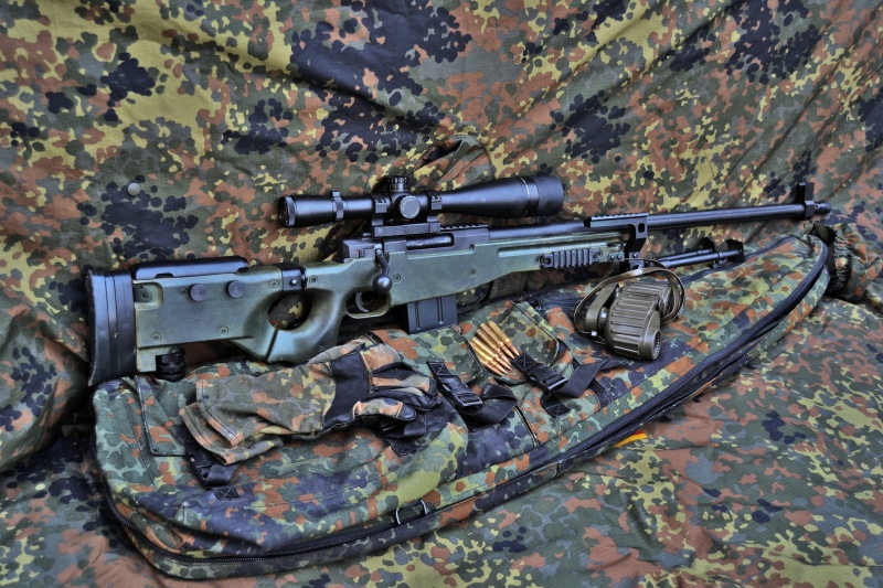 day, military, rifle, government, weapon, aggression, conflict, violence, weapons, tank, black, outdoors, metal, armed forces, binoculars, fighting, L96A1