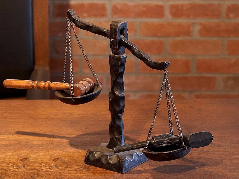 indoors, black balance, 720P, scale, verdict, judicial, legal trial, law, weighing scale, no people, justice - concept, black, jury, judge, justice, still life