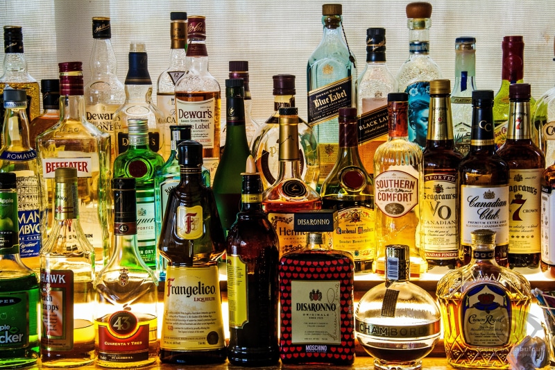 4K, choice, abundance, large group of objects, indoors, retail display, wine bottle, glass - material, variation, liquor, lot, retail, alcohol, cocktail
