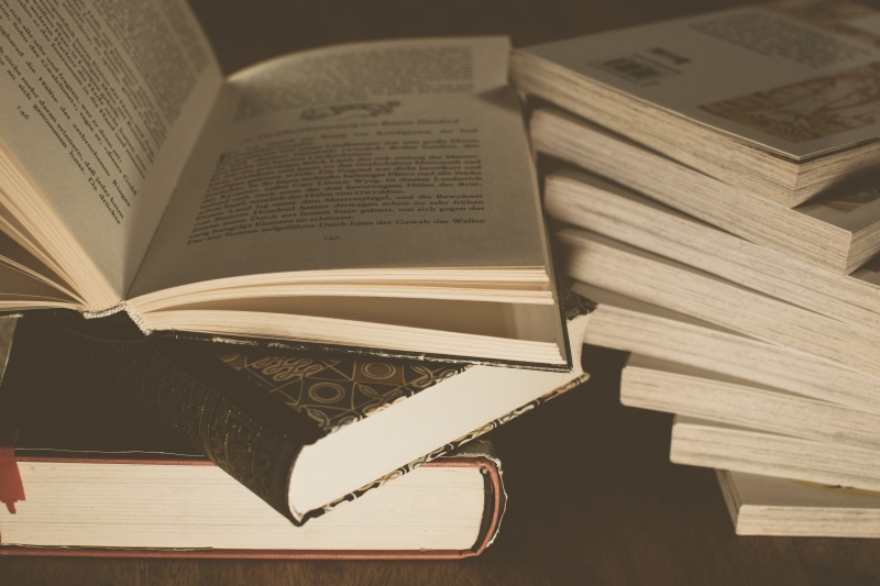 ancient, table, classic, background, learning, work rooms, expertise, weathered, text, sale, research, white, many, no people, data, write, brown, learn