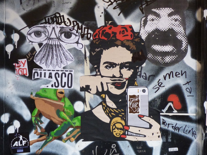 4K, urban art, indoors, western script, smartphone, graffiti, female likeness, backgrounds, male likeness, wall - building feature, photograph, human representation