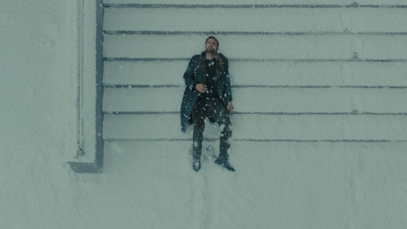 business, stairs, hairstyle, lying down, businessman, coat, businesswoman, actor, corporate business, black, 1080P, Ryan Gosling, snowing, wearing, adult