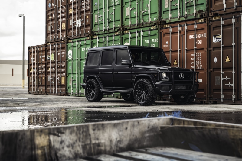 land vehicle, black, water, nature, building exterior, AMG, road, Matte, rain, building, street, wet, 5K, car, Gelandewagen, day, G Wagon, mode of transportation