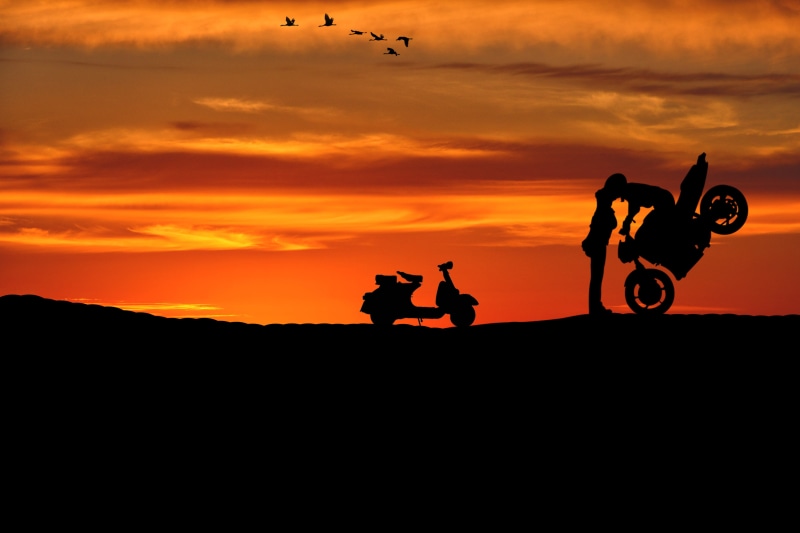 motor sport, couple, birds, motorcycle, two people, bike, girl, 4K, stoppie, sport, skill, kissing, riders, offroad, sportbike, silhouette, leisure activity