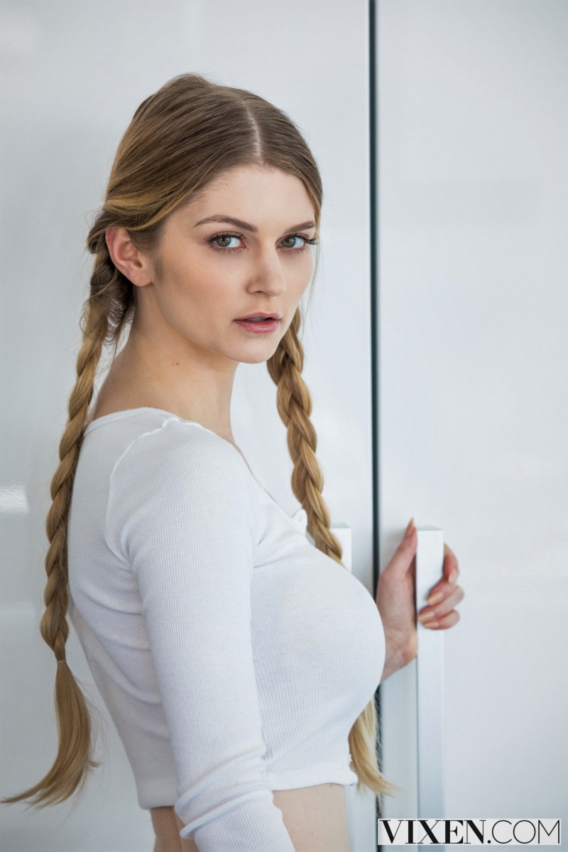 long hair, indoors, beauty, adult, 2K, portrait, beautiful people, face, waist up, standing, hairstyle, looking at camera, one person, young adult, Nadya Nabakova