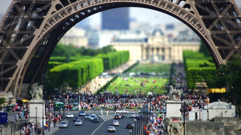 crowd, architecture, Eiffel Tower, 720P, international Landmark, day, people, near, bridge - Man Made Structure, focused, French, France, monument, city