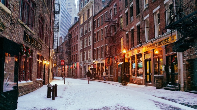 street, urban area, alley, building, town, new york, road, city, snow, usa, 1080P, nyc, neighbourhood, downtown, new york city, winter, stone street, united states