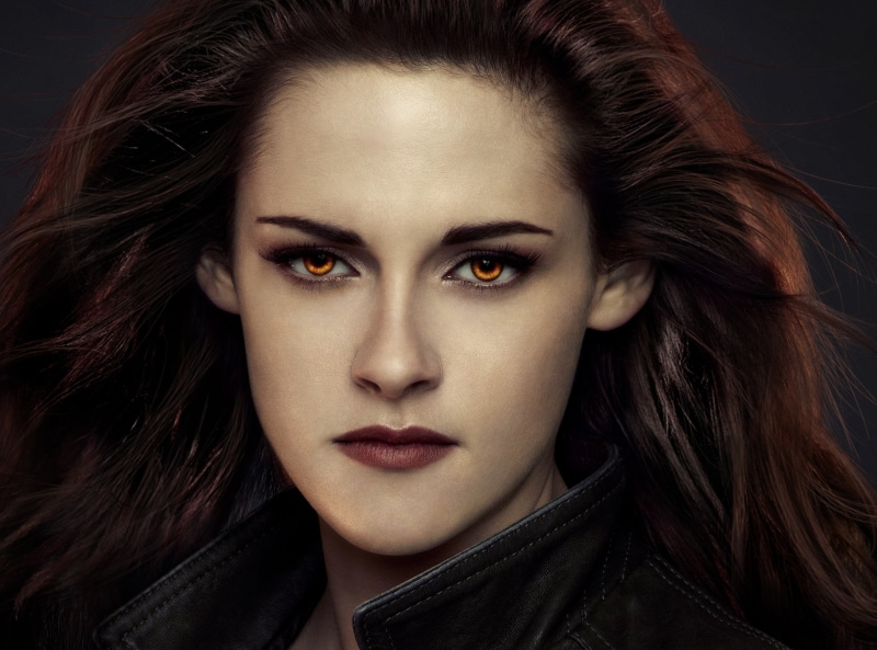 bella vampire, kristen, luxury, kirsten, young women, stewart, one person, Movies, indoors, adult, body part, looking at camera, make-up, young adult, beautiful people