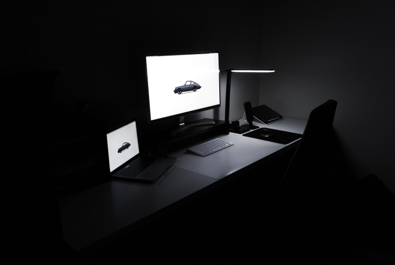 dark, workspace, communication, macbook pro, connection, apple, aesthetic, macbook, table, desk, minimalitic, black and white, iphone x, domestic room