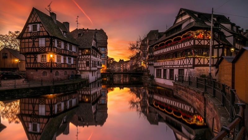 water, reflected, france, town, restaurant, reflection, city, evening, cityscape, strasbourg, tourist attraction, waterway, 4K, dusk, sunset, canal, europe