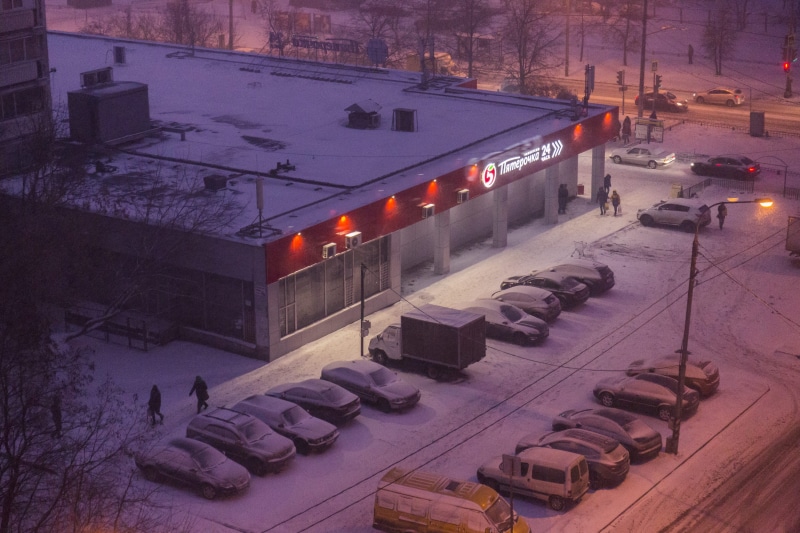 dark, winter, urban, parking, mood, mode of transportation, cars, shop, night, snow, incidental people, russia, street, architecture, car, aesthetic, vibe