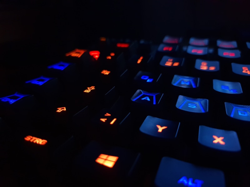 gaming, blue, computer key, no people, keypad, nightlife, alphabet, letter, dark, rgb, key, red, communication, illuminated, indoors, computer keyboard