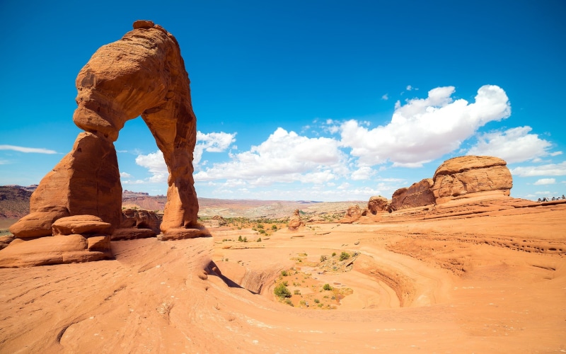arch, desert, no people, geology, formation, environment, 1080P, nature, solid, Delicate Arch, arid climate, land, non-urban scene, clouds, beauty in nature