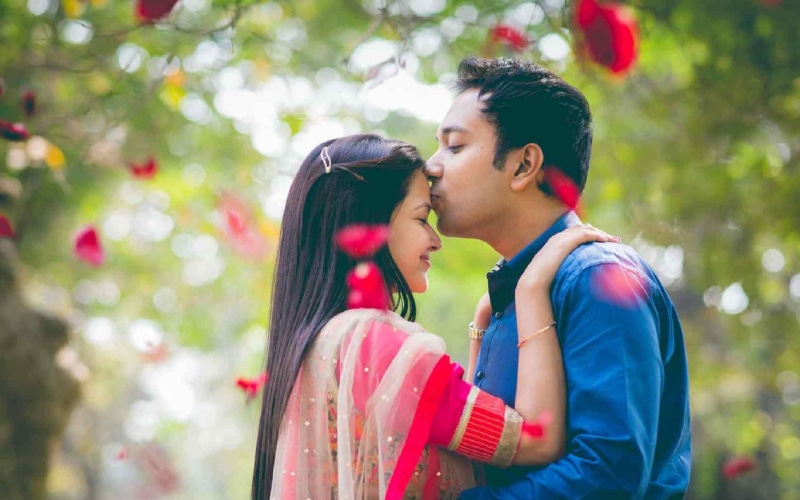 love, boy, two people, connection, girl, young couple, young adult, men, young women, bonding, couple - relationship, togetherness, smiling, adult, forehead