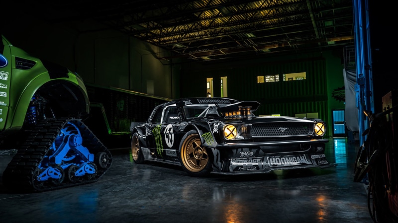 sports Car, street, tire, modern, Ford, low Profile Tires, Mustang, exhibition, graffiti, sports Race, transportation, mode of Transport, RTR, motorsport