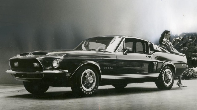 vintage car, mode of transportation, toy, the past, transportation, no people, day, fastback, land vehicle, sports car, collectors car, 720P, Ford Mustang