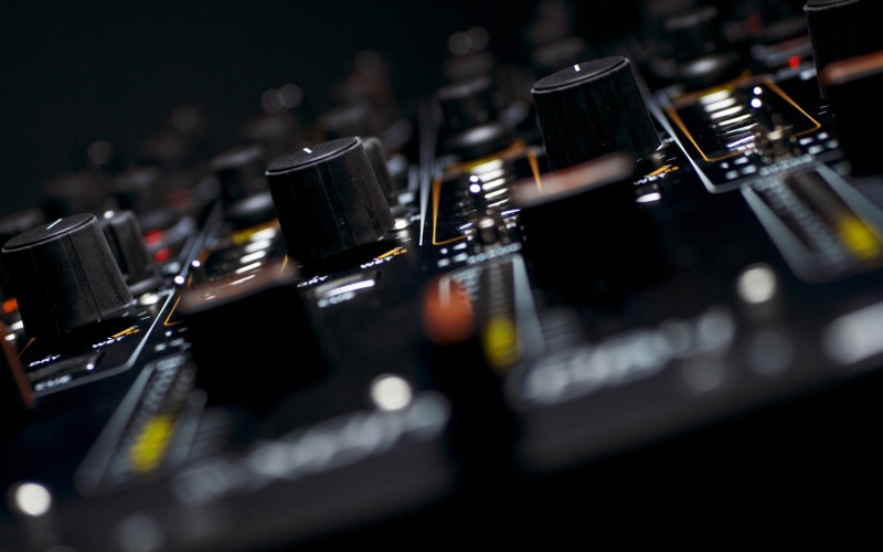 close-up, depth of field, volume - Fluid Capacity, selective focus, push Button, studio shot, audio Equipment, electric Mixer, sound, mixing, broadcasting