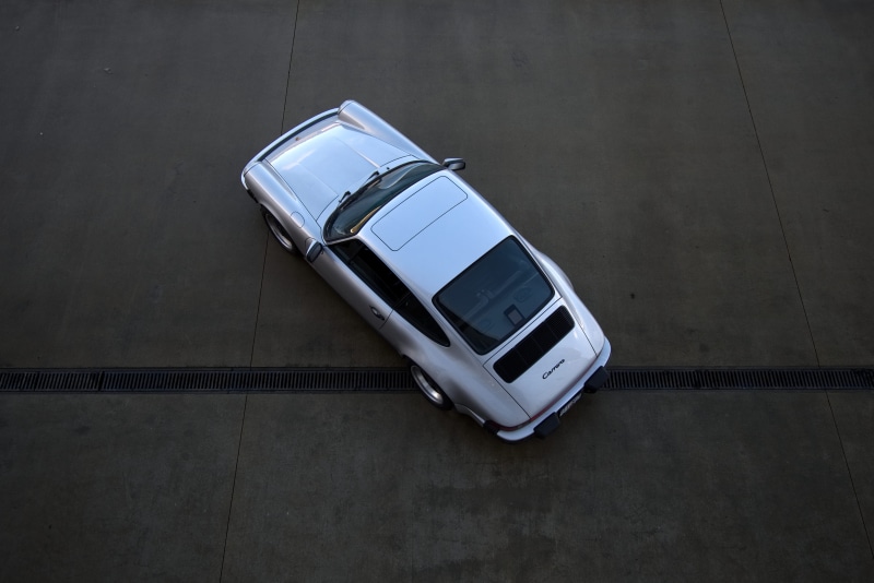 car, portability, communication, vintage, transportation, mobile phone, carrera, directly above, from above, portable information device, internet, wireless technology