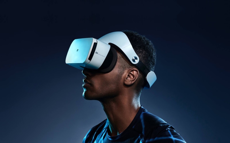 young men, lifestyles, headshot, real people, technology, portrait, 3-d glasses, xiaomi, futuristic, virtual, vr, men, 2K, virtual reality simulator