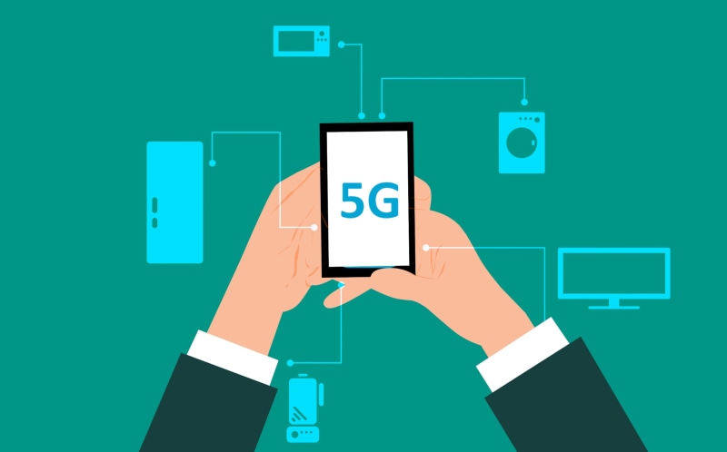 digital, mobile phone, body part, device, smart phone, wireless, software, iot, network, human arm, data, choosing, computer icon, adult, browsing, human hand