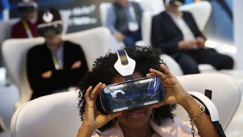 reality, review, virtual reality, using, unboxing, Samsung Gear VR, woman, headset, Hi-Tech News of 2015, 4K, VR headset, virtual