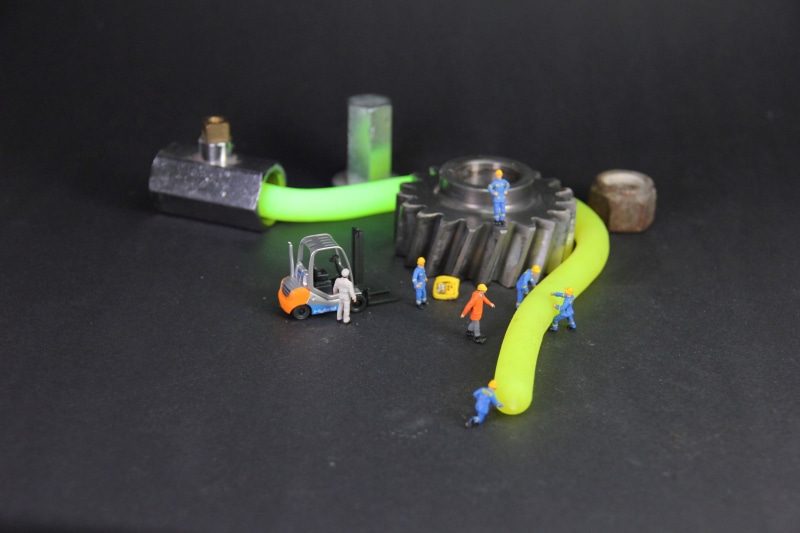 toys, still life, black light, green color, uv light, 1 87, h0, miniature figures, studio shot, toy, variation, funny, choice, maintenance, model construction figure