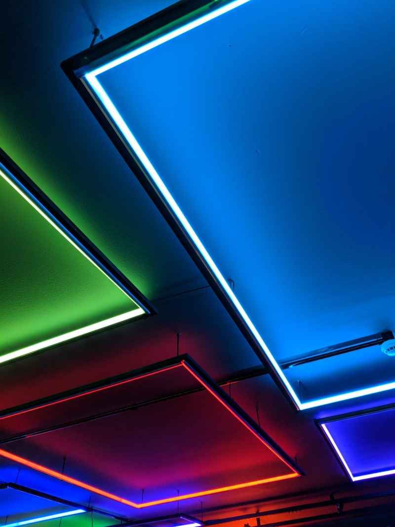modern, architecture, built structure, minimalist, 4K, assorted, ceiling, neon, low angle view, red, reflection, indoors, multi colored, green, illuminated