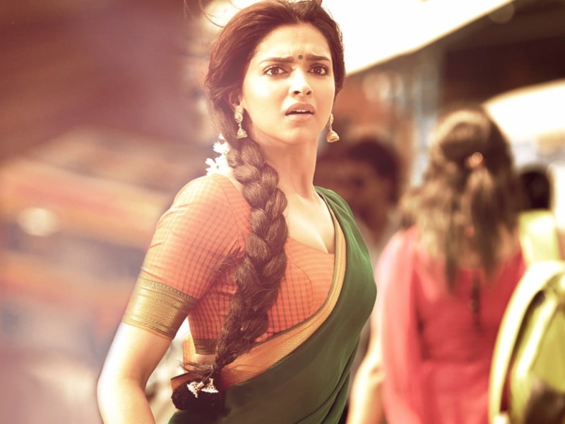 480P, deepika padukone, Movies, lifestyles, beautiful woman, beauty, adult, Bollywood Movies, positive emotion, looking, young women, women, smiling, express