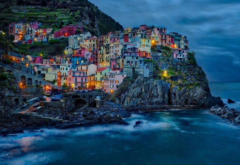 Town, Light, Orange, Colorful, 5K, Gulf, Cinque Terre, Purple, terre, panoramic, House, Daily, Mysterious, East, Ocean, Black  City, White, europe, Village