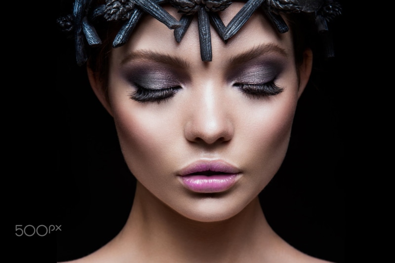 headshot, eyeshadow, closed eyes, human body part, indoors, fashion, make-up, one person, beautiful woman, hairstyle, young adult, body part, human face