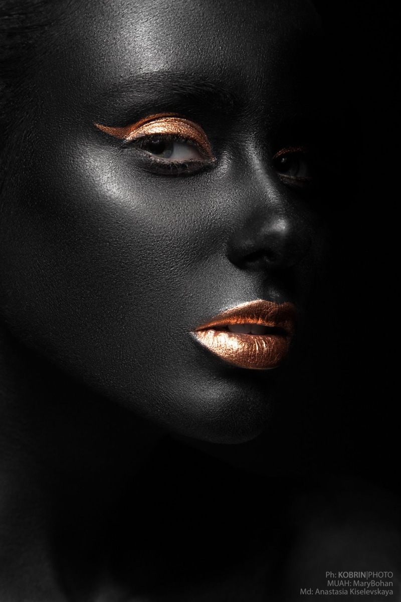 1080P, red lipstick, makeup, photography, portrait display, women, selective coloring, Oleg Kobrin, face paint, eyes, black background, Nikita Kobrin