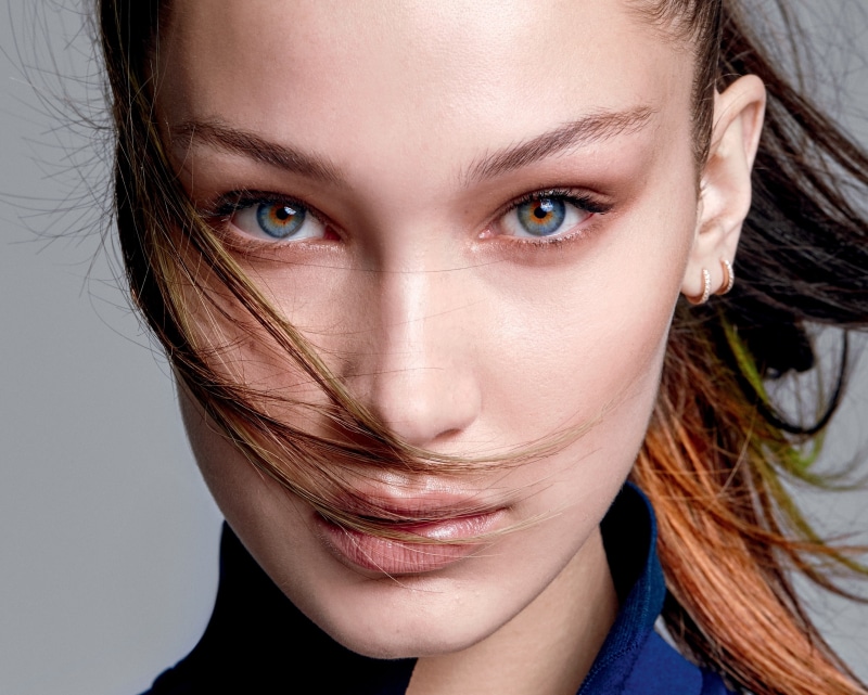 young women, gray background, blue eyes, looking at camera, close-up, hair, eye, beauty, one person, bella hadid, human face, human hair, front view, portrait