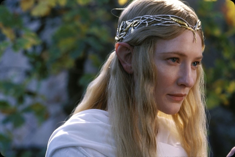 The Lord of the Rings, contemplation, beauty, Galadriel, one person, women, elf, young adult, headshot, adult, outdoors, profile view, Cate Blanchett, focus on foreground