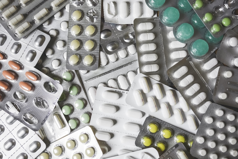 Pills, sickness, indoors, abundance, silver colored, capsule, directly above, high angle view, pill, blister pack, Medicine, 4K, packet, sick, choice