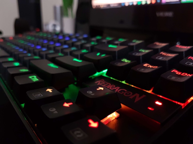 control, no people, indoors, gaming, redragon, computer keyboard, text, connection, computer, rgb, number, communication, 4K, equipment, gamer, western script