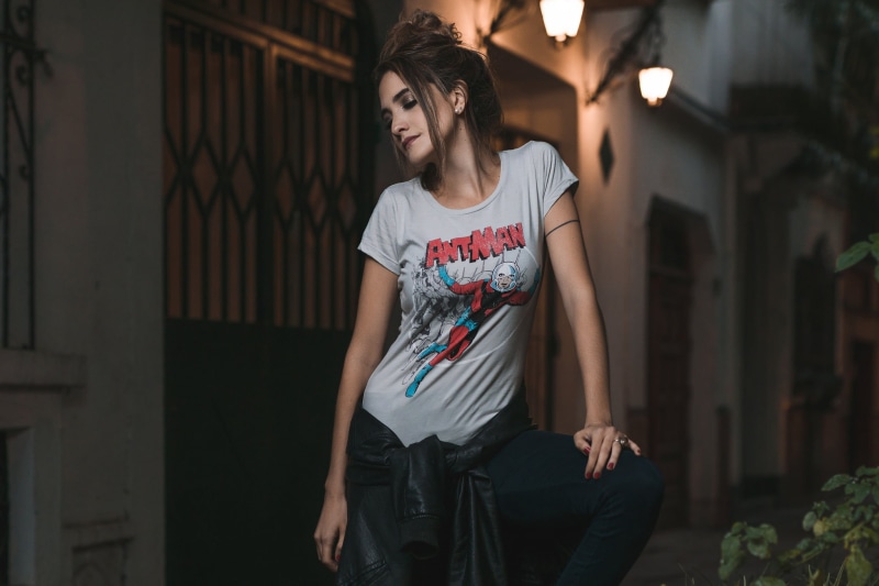 shirt, focus on foreground, standing, beautiful woman, women, leisure activity, building exterior, casual clothing, portrait, hairstyle, jacket, T-shirt