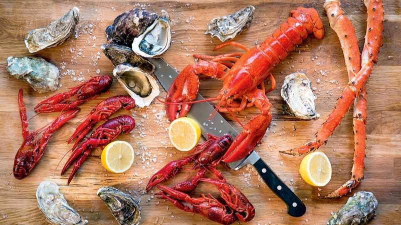 lunch, food, healthy, raw food, diet, dish, steak, lobster, plate, eat, arthropod, freshness, tasty, gourmet, ingredient, salad, invertebrate, cooking